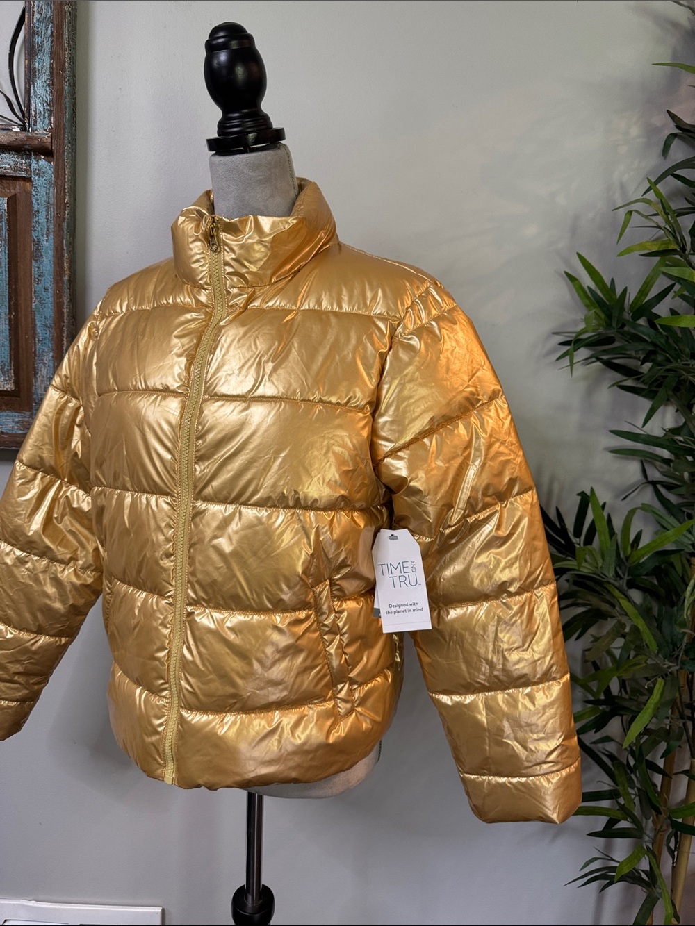 Time and Tru Metallic Gold Quilted Puffer Jacket NWT M - Picture 3 of 9